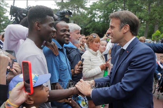 Điều gì sẽ xảy đến với Tổng thống Macron sau thất bại ở quốc hội?